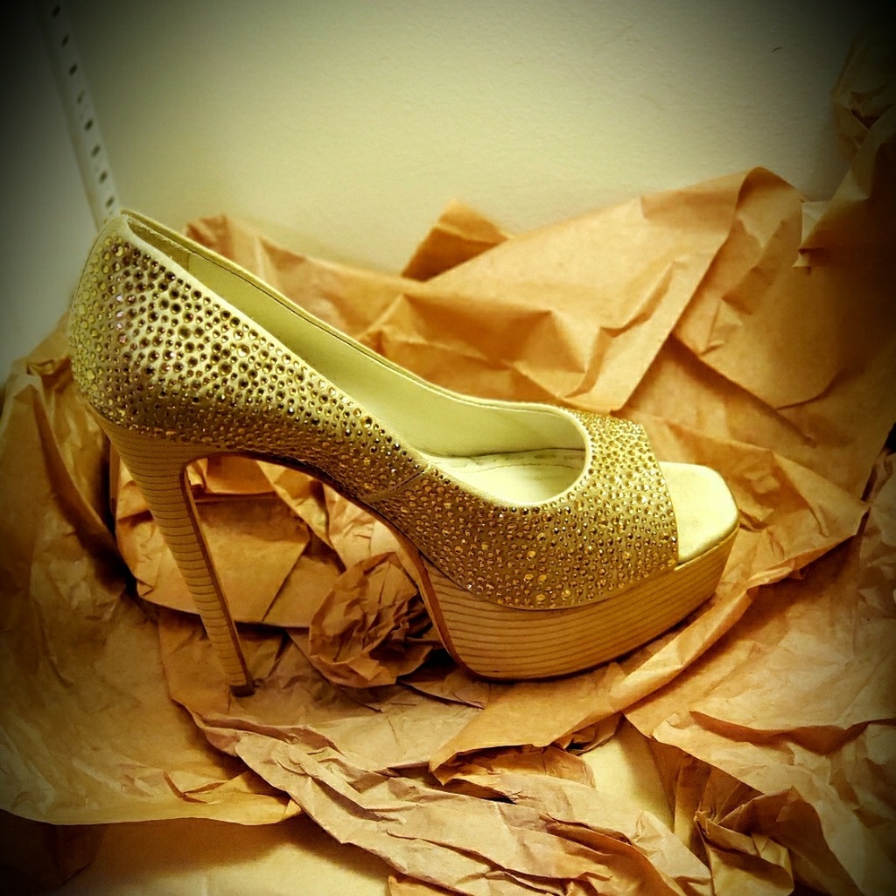 Alice+Olivia Gold Rhinestones PeepToe PlatformHeel